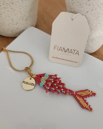 Collares